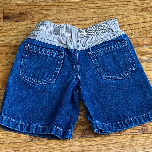 Jeans Shorts ❤️ Kids 100% Cotton Belt Looped Shorts Size 18 Month (PRE-LOVED) - Picture 3 of 4